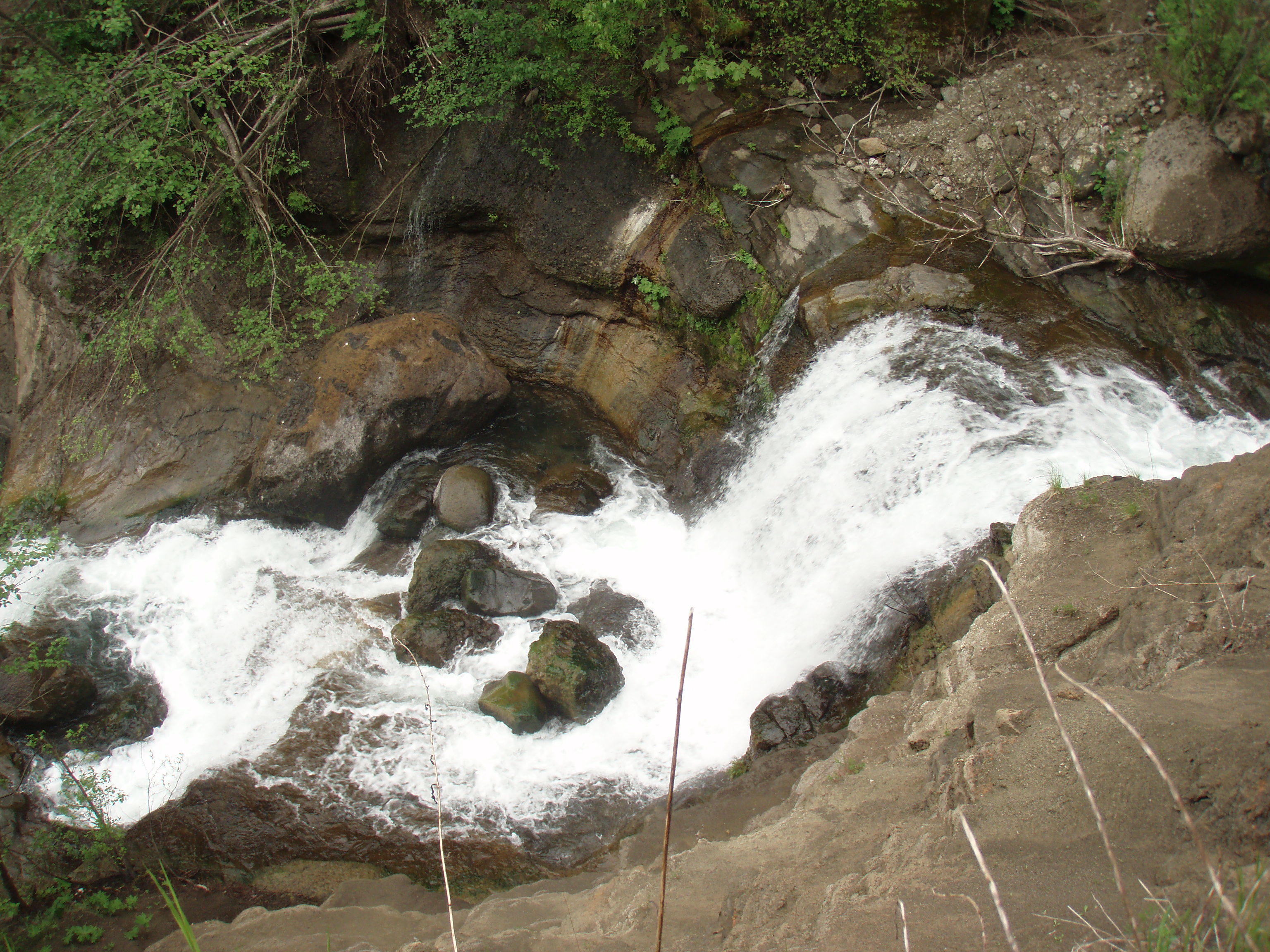 middle tier of Lower Greenleaf Falls