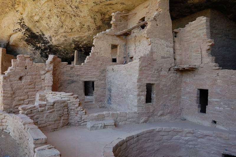 Spruce Tree House (a smaller town)