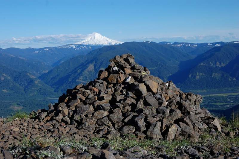 one of those 3 ft high cairns