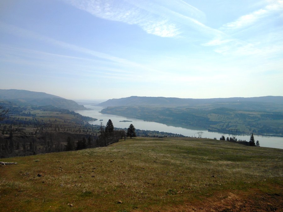 Photo from Catherine Creek Coyote Wall Loop