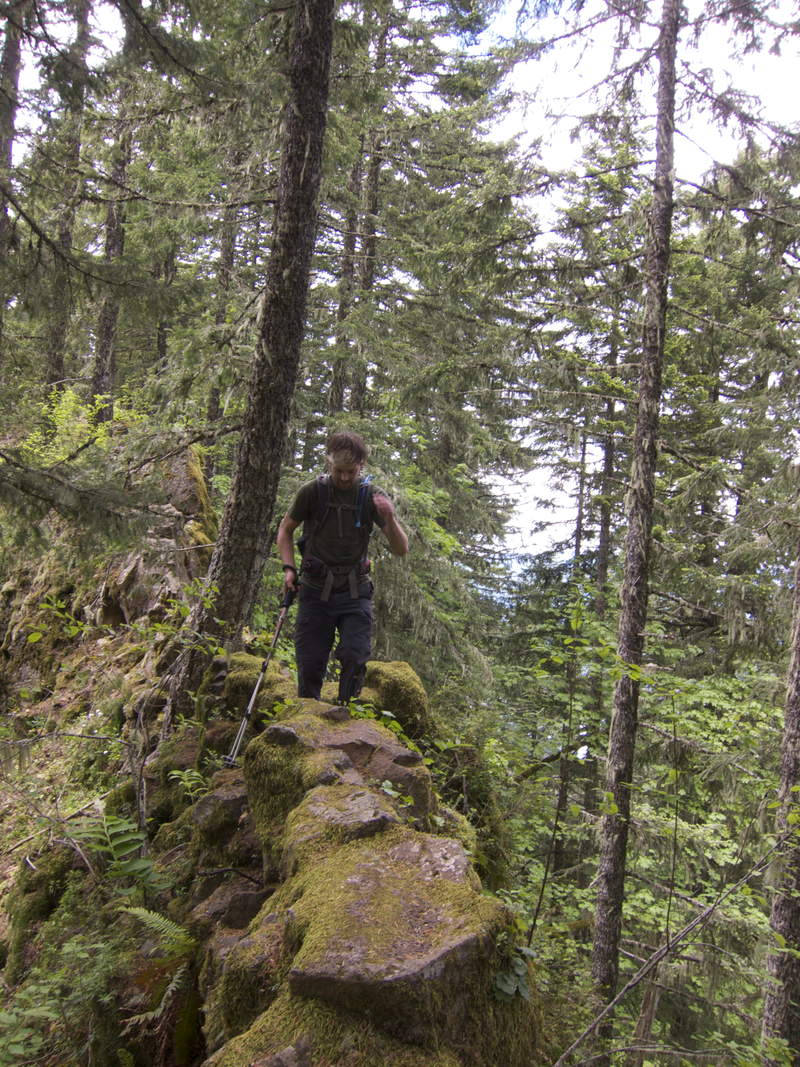 The catwalk: there's a hundred of feet of exposure on both sides of this rock path