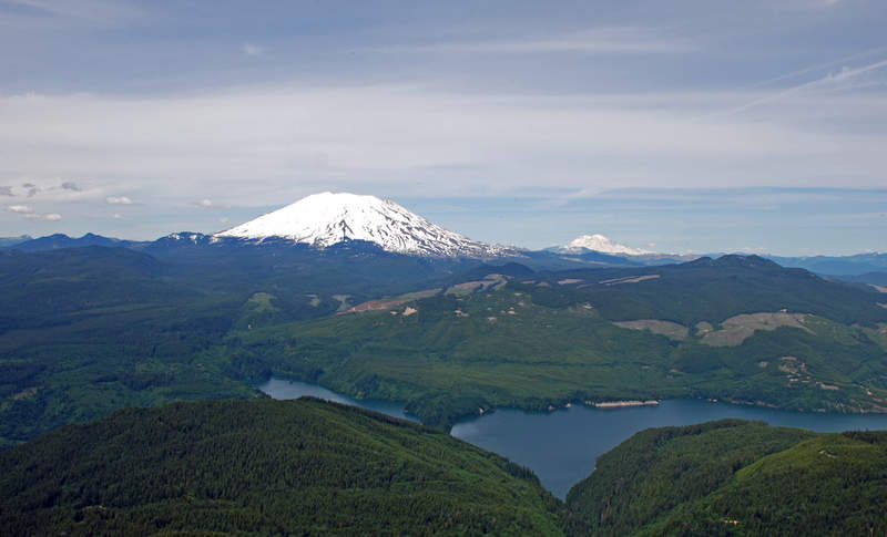 Mt St Helens and Mt Rainier