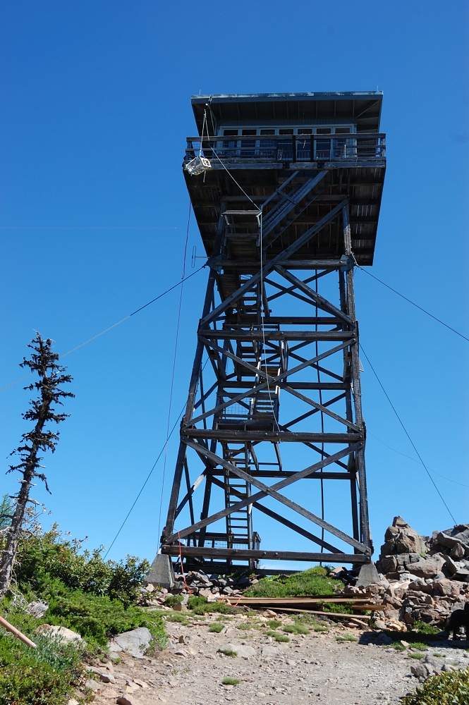 Flag Point lookout was staffed and the cabin is closed, but I got up the ladder for better view