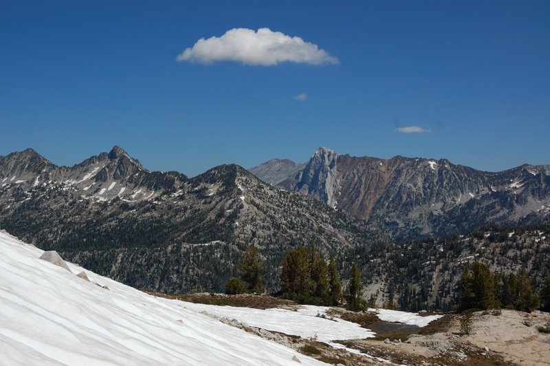 View to Hurricane Divide (left ridge), Sacajawea - center (I think), and Matterhorn - just right of center
