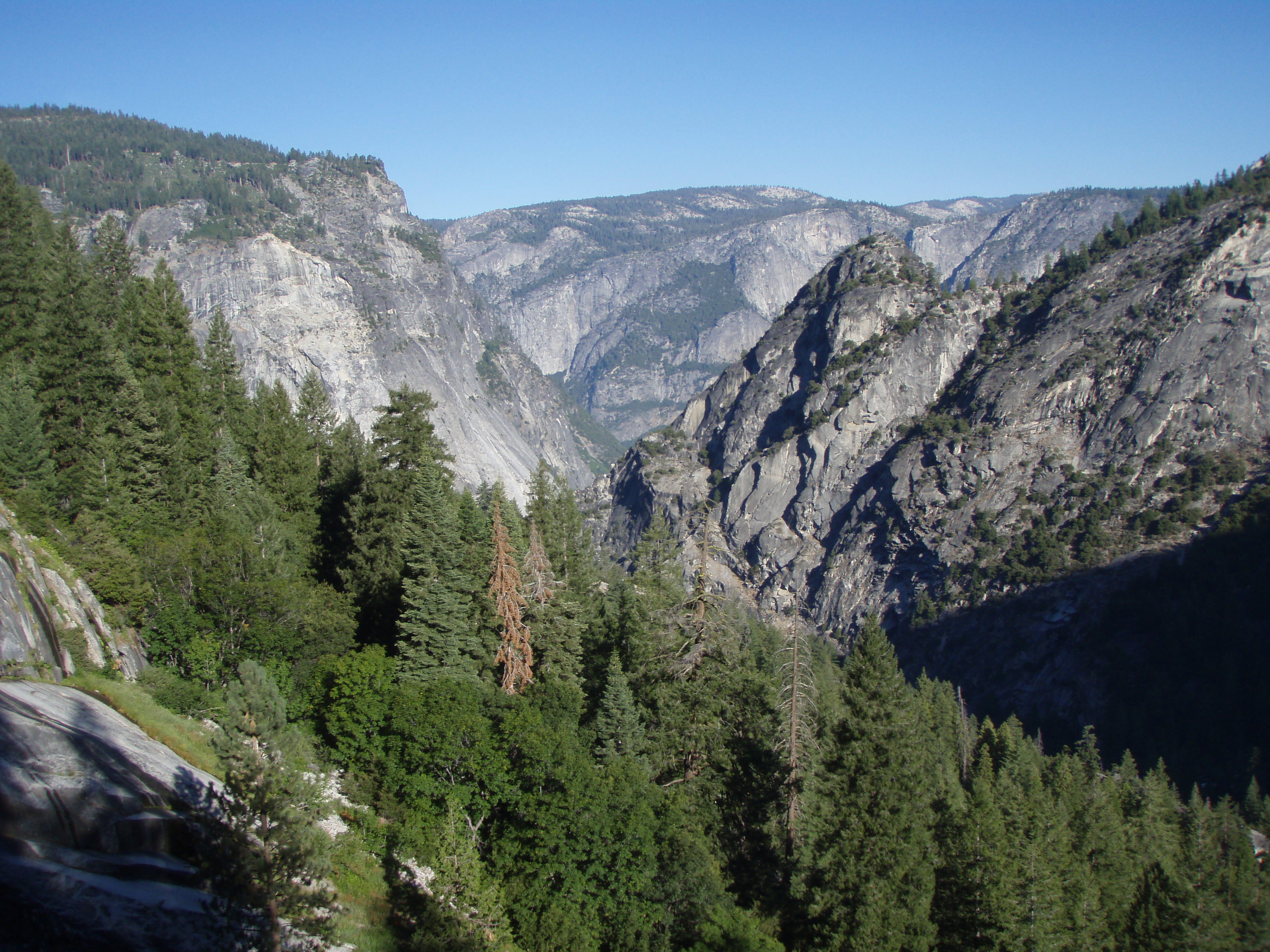 View toward Yosemite Valley from the John Muir Trail
