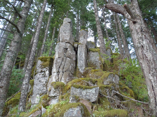 Ruckel Ridge rocks