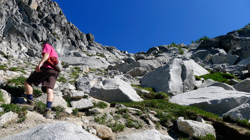 On the way up Aasgard Pass