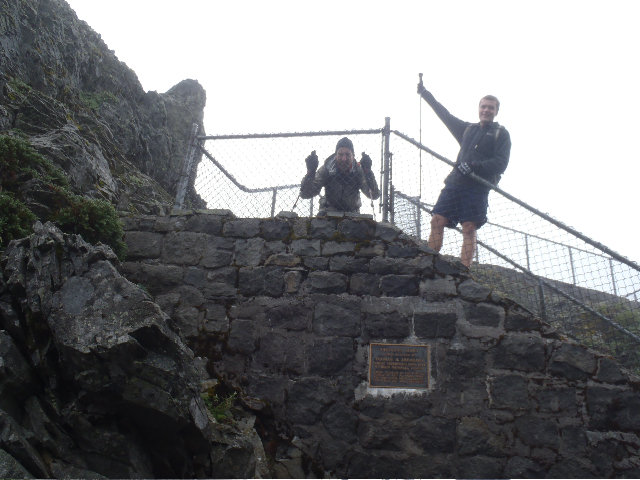 Being apeish on S Point