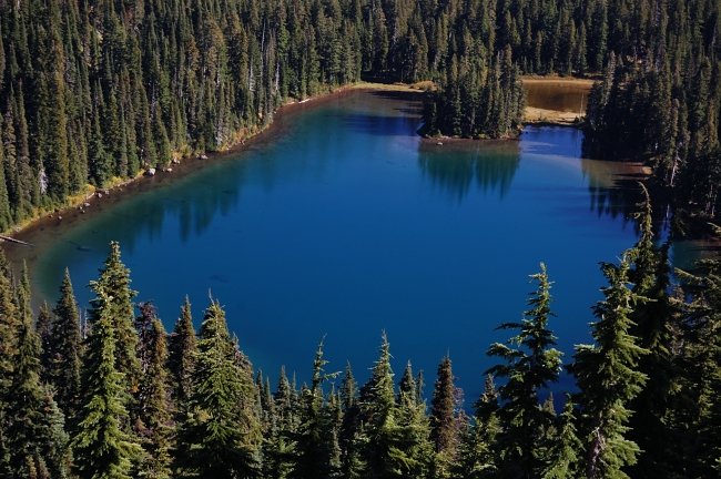 Wapiki Lake from the upper viewpoint