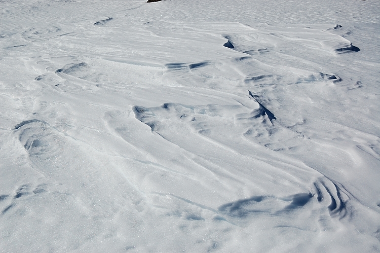 Snow patterns