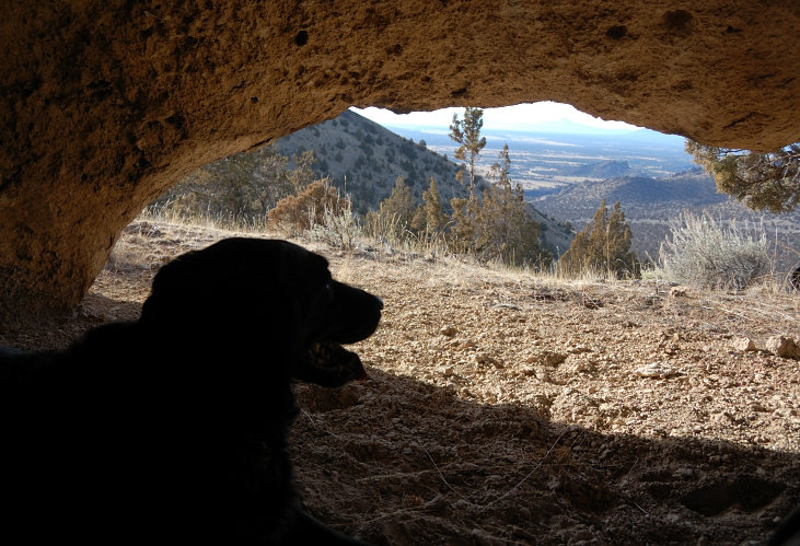 Found a potentially big cave to save the weight of a tent for overnighter (though with a precarious rock hanging overhead 0_o)