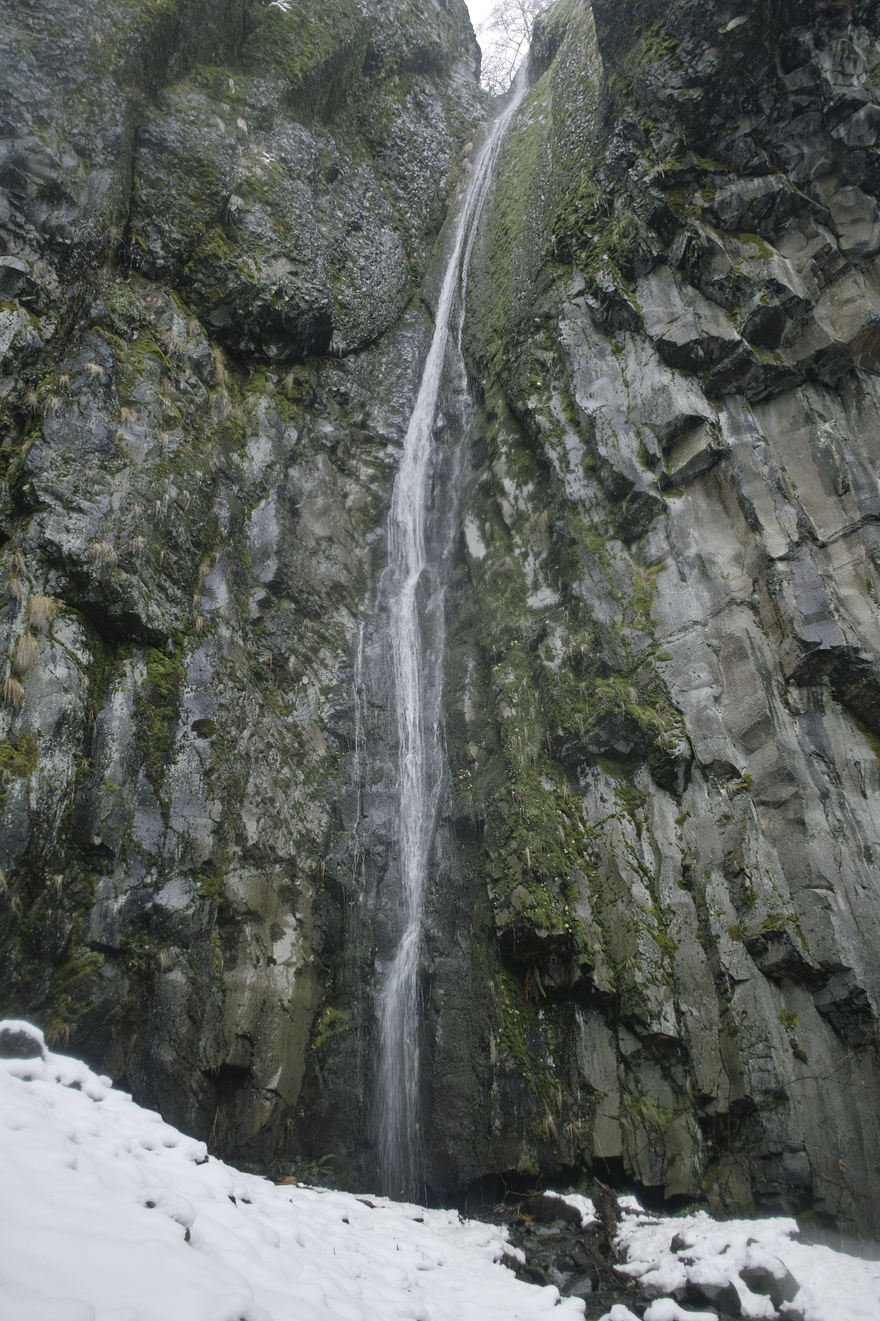 Warren Falls (Hey—it's trying.)