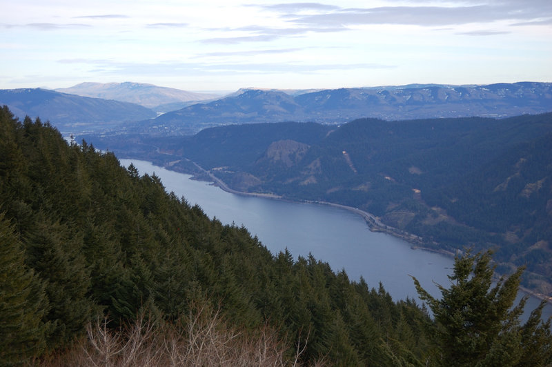 Views east to Hood River from Puppy Dog