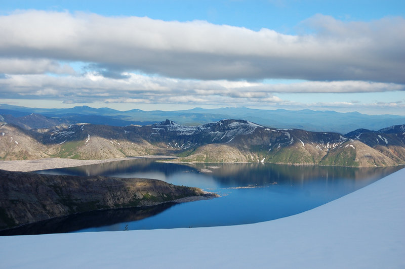 The lake finally turns blue