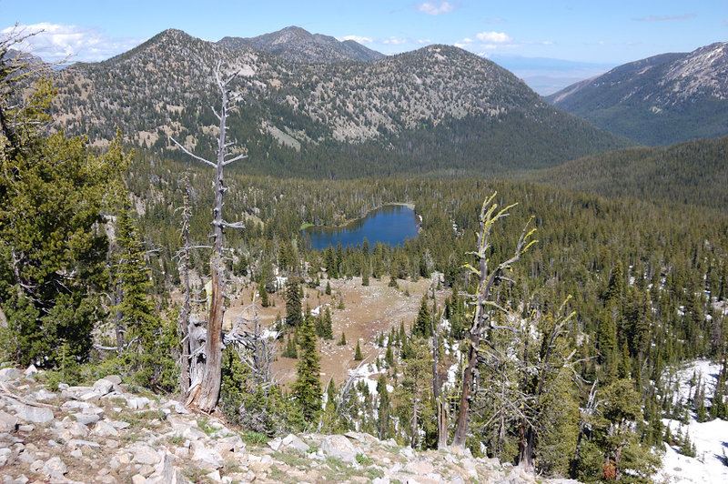 Lost Lake from near Nip-n-Tuck Pass