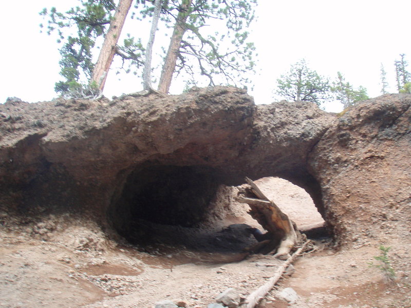 erosion tunnel