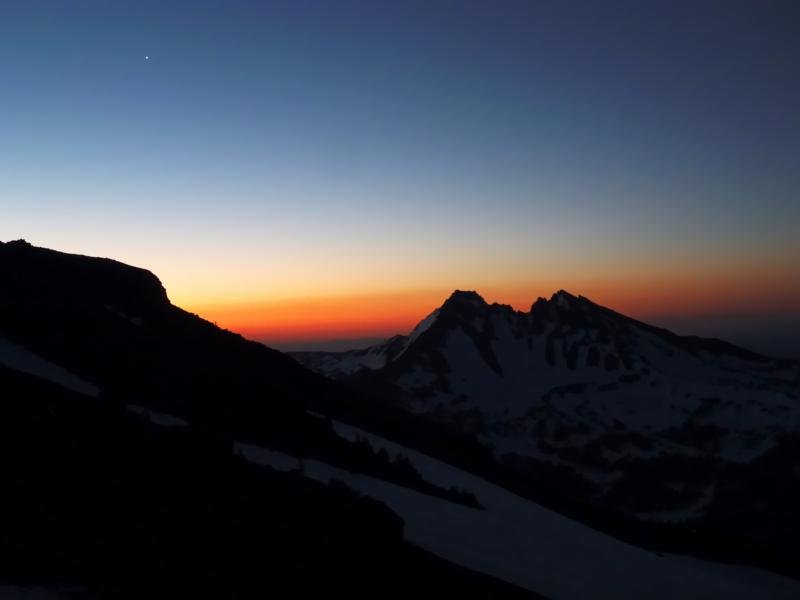 Sunrise over Broken Top