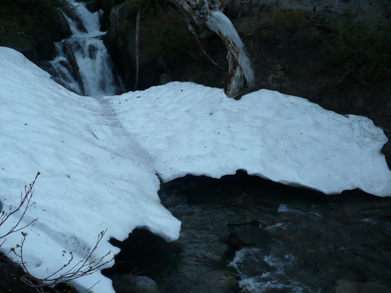 Ice bridge, we looked for an alternative crossing.