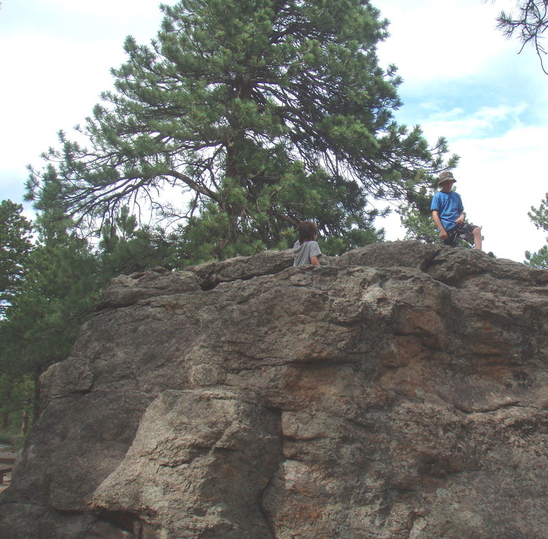 kids bouldering