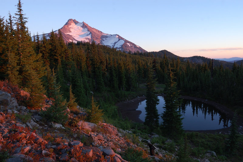 Most tarns were dry by now, so coming by this one was a nice surprise
