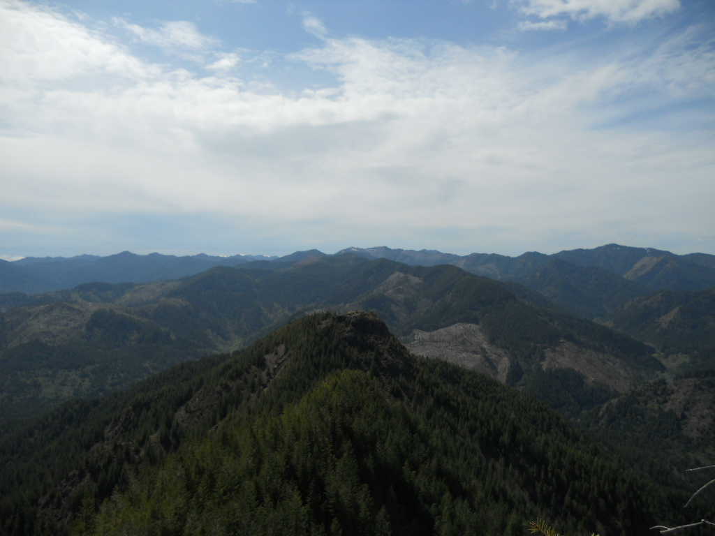Another view point, LOTS of views on this scramble once you get out of Lester Creek drainage